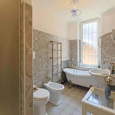 Art House Relais56 Luxury Piazza Di Spagna Guest house