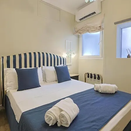 Guest house Art House Relais56 Luxury Piazza Di Spagna Rome
