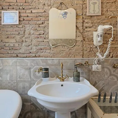 Guest house Art House Relais56 Luxury Piazza Di Spagna