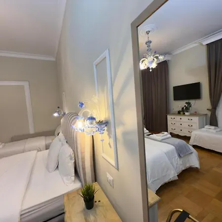 Guest house Art House Relais56 Luxury Piazza Di Spagna *